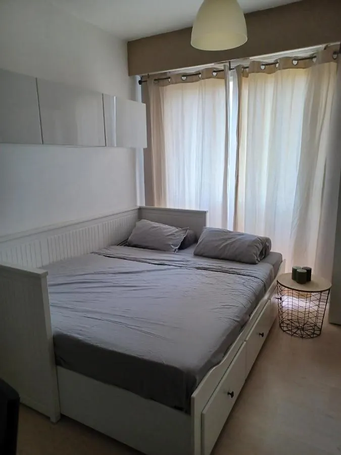 Studio A Nice Avec Piscine France