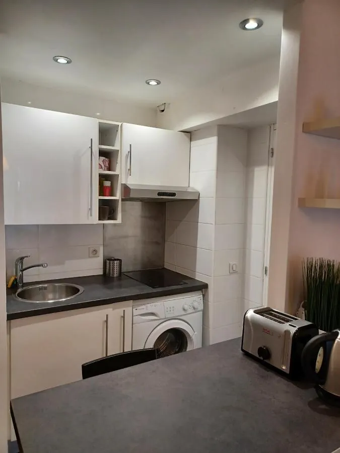 Apartment Studio A Nice Avec Piscine